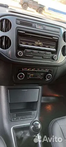 Volkswagen-Tiguan-2000