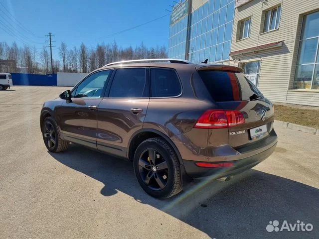 Volkswagen-Touareg-2000