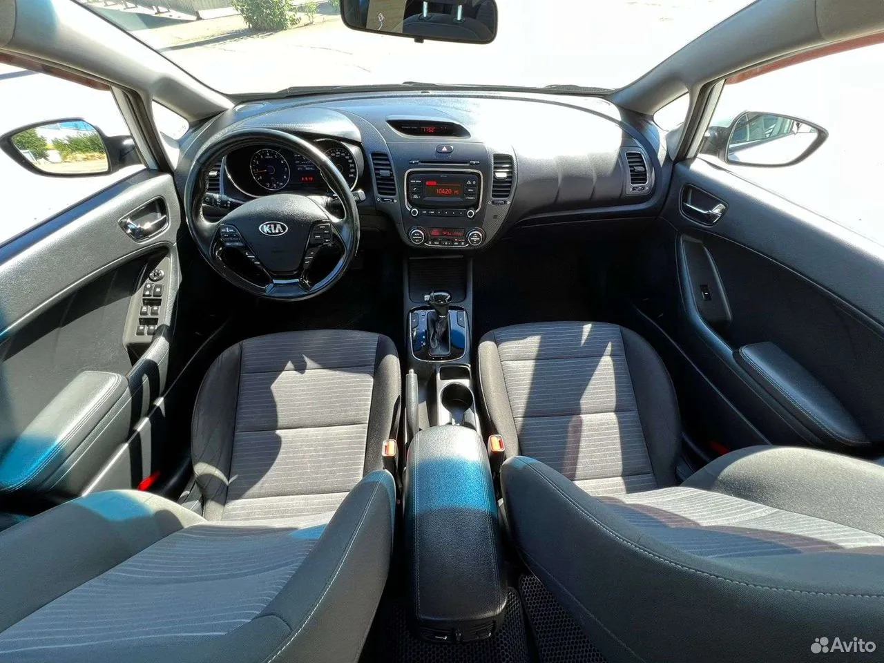 Kia-Cerato-2000