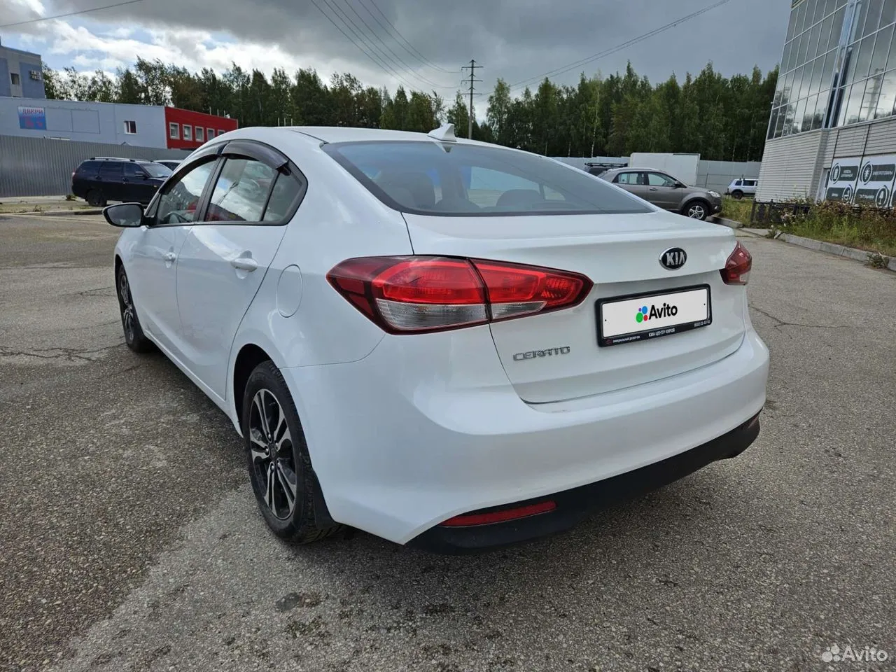 Kia-Cerato-2000