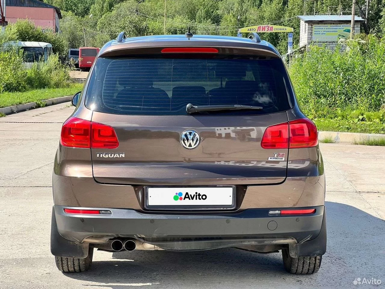 Volkswagen-Tiguan-2000