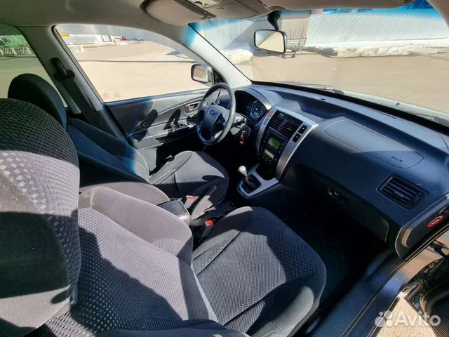 Hyundai-Tucson-2000
