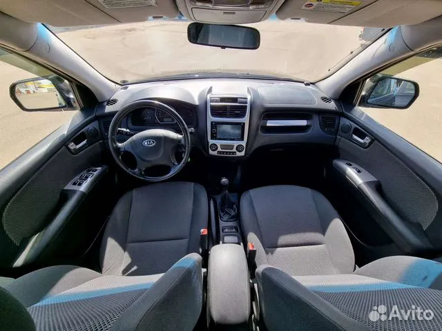 Kia-Sportage-2000