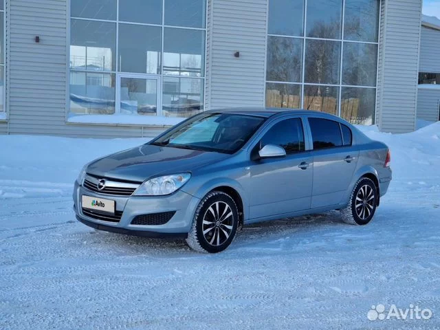 Opel-Astra-2000