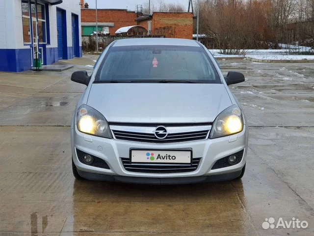 Opel-Astra-2000